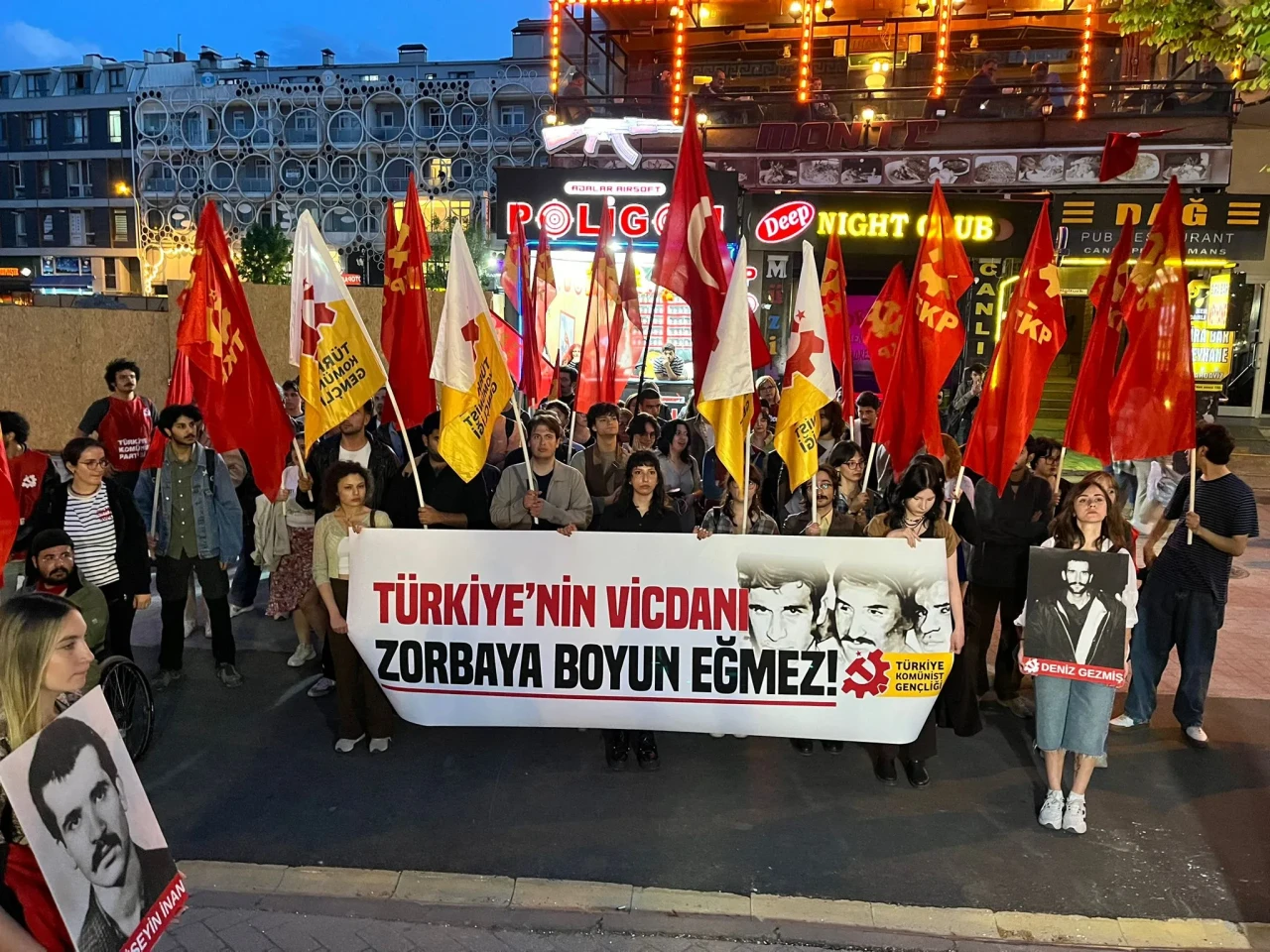 Türkiye Komünist Gençliği’nden 6 Mayıs Yürüyüşü: “Denizlere Sözümüz Devrim Olacak”