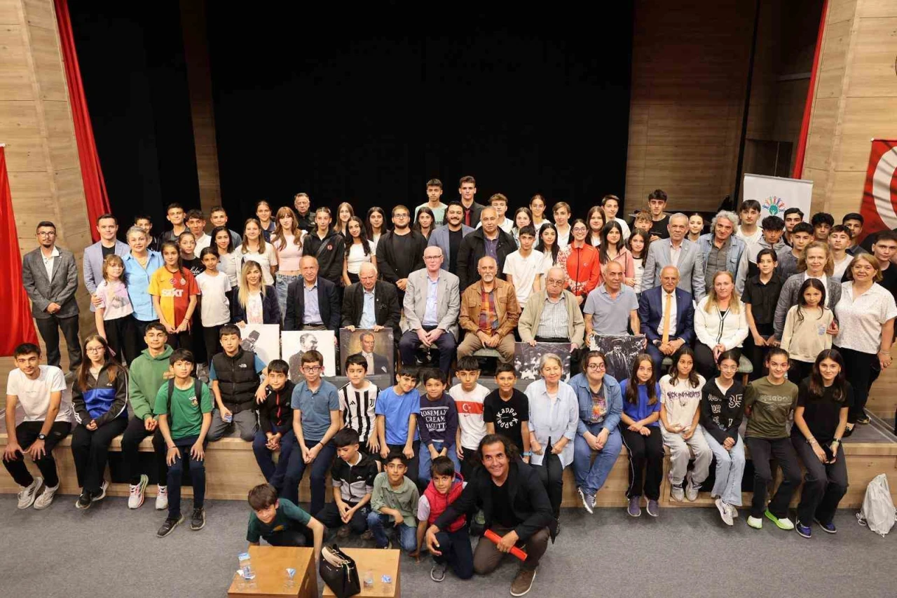 Eskişehir'de efsaneler genç atletlerle buluştu