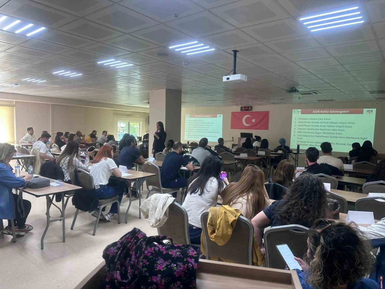 Eskişehir'de ’İl Ambulans Servisi Kalite Toplantısı’ gerçekleştirildi