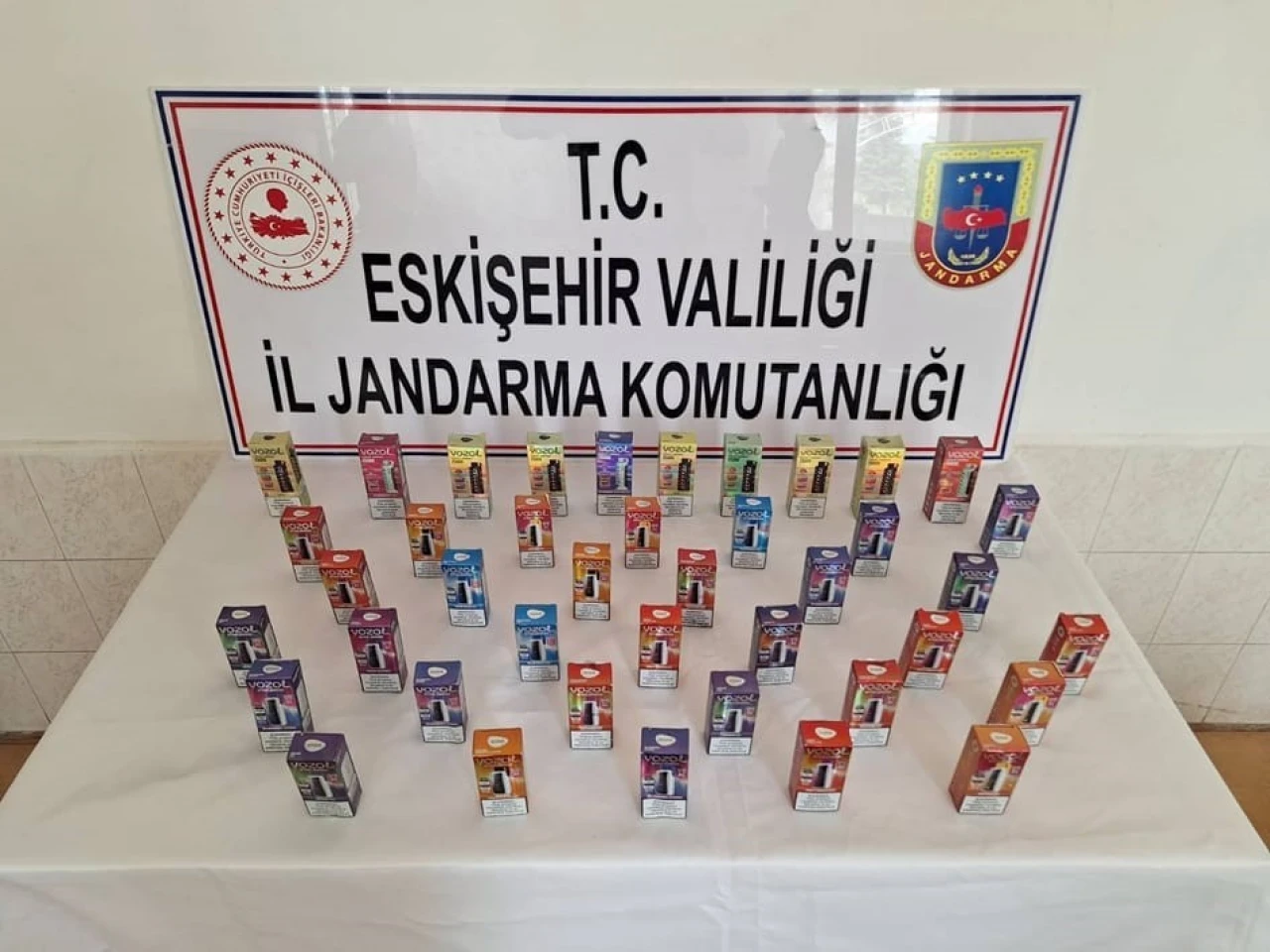 Eskişehir'de jandarmadan elektronik sigara operasyonu