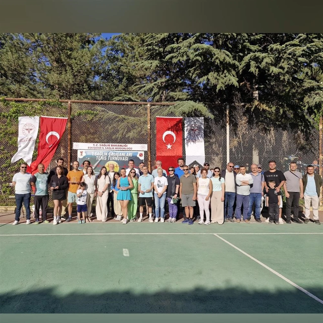 Sağlıkçılar Kortta Buluştu, Eskişehir’de İlk Tenis Turnuvası Şampiyonlarını Buldu