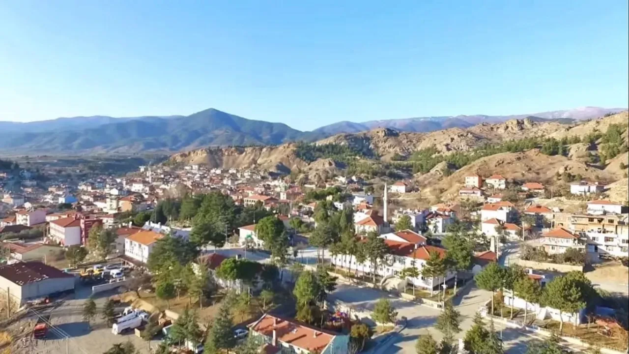 Eskişehir’de Sıcak Alarmı: Sarıcakaya 50 Dereceyi Gördü