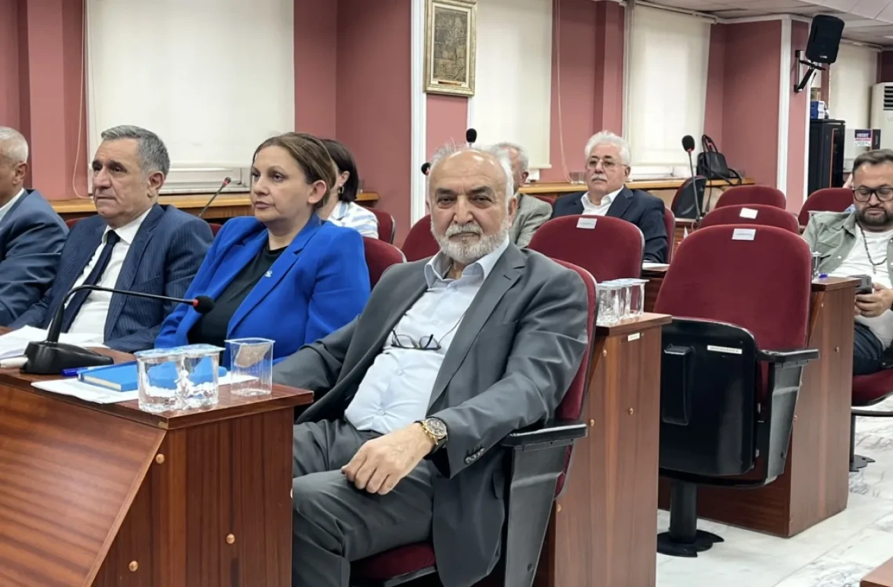Mehmet Kepez: Hamamyolu’nda Ağaçlar Kesilirken Sessiz Kalanlar, Geçmişte Taksim İçin Ortalığı Ayağa Kaldırıyordu