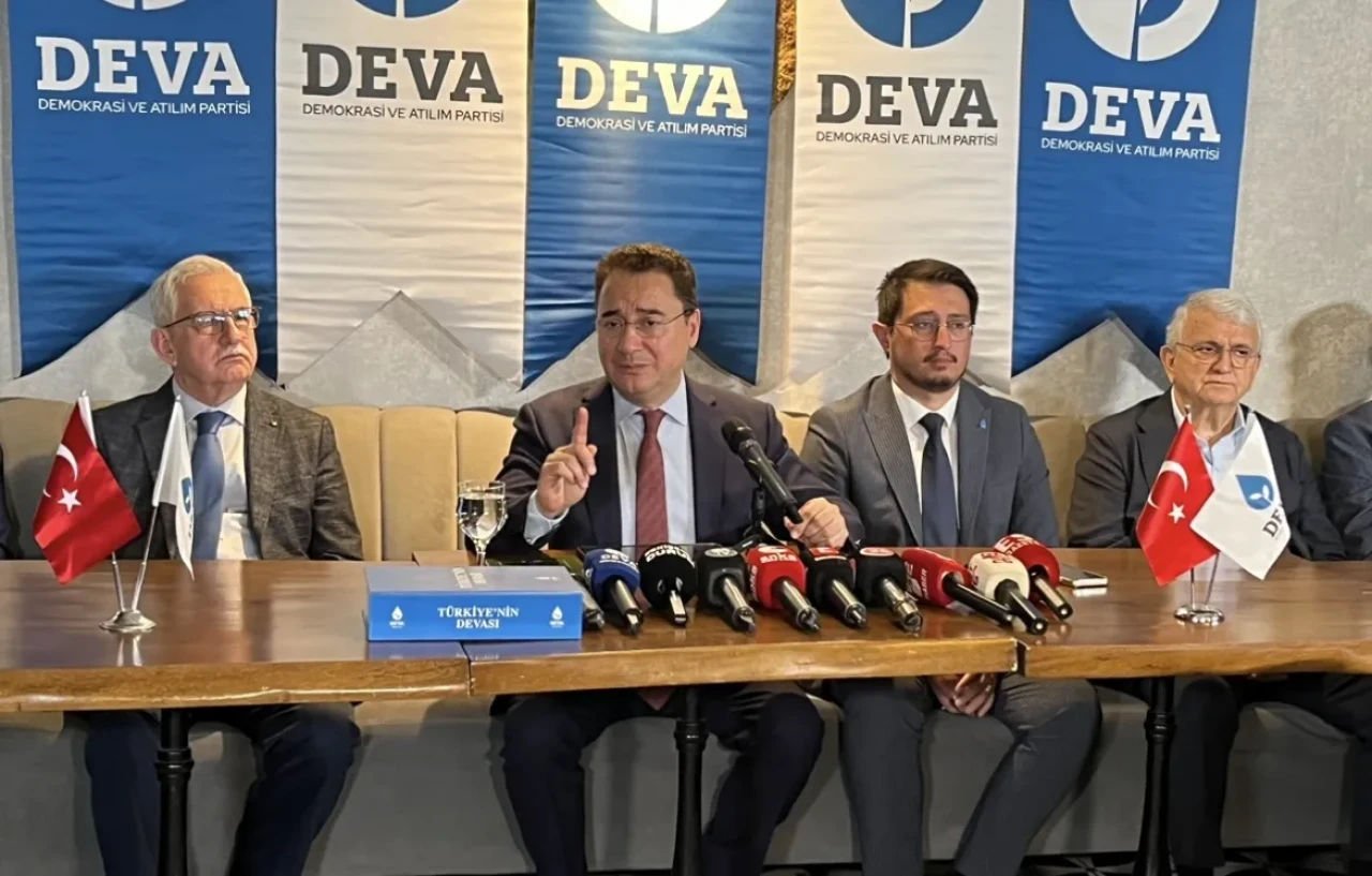 Deva Partisi Genel Başkanı Ali Babacan Eskişehir’de