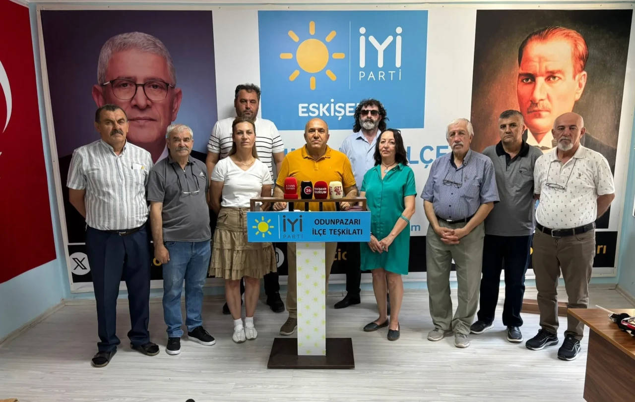 Eskişehir’de İYİ Parti’den Atatürk Stadı İsyanı: “Bu Tarihi Yanılgıdan Dönün”