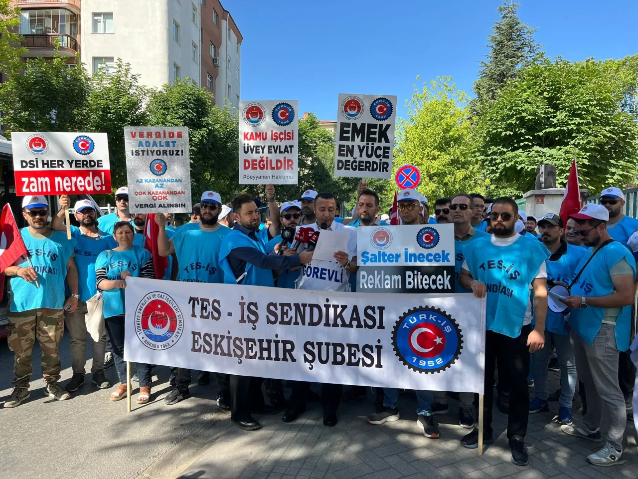 TES-İŞ Eskişehir Şubesi’nden Hükümete Sert Tepki: “Bu Teklif Emeğimizi Yok Saymaktır”