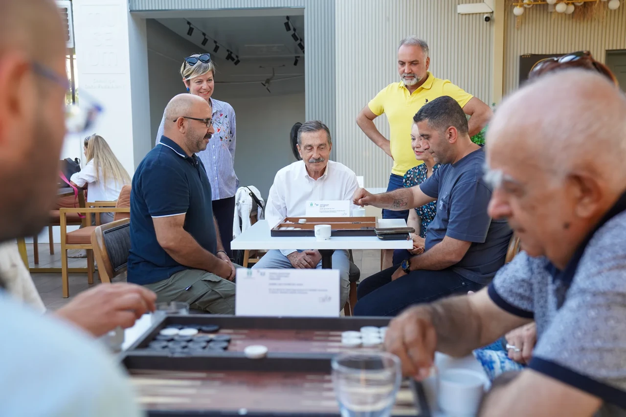 Başkan Ataç Tavla Finalinde