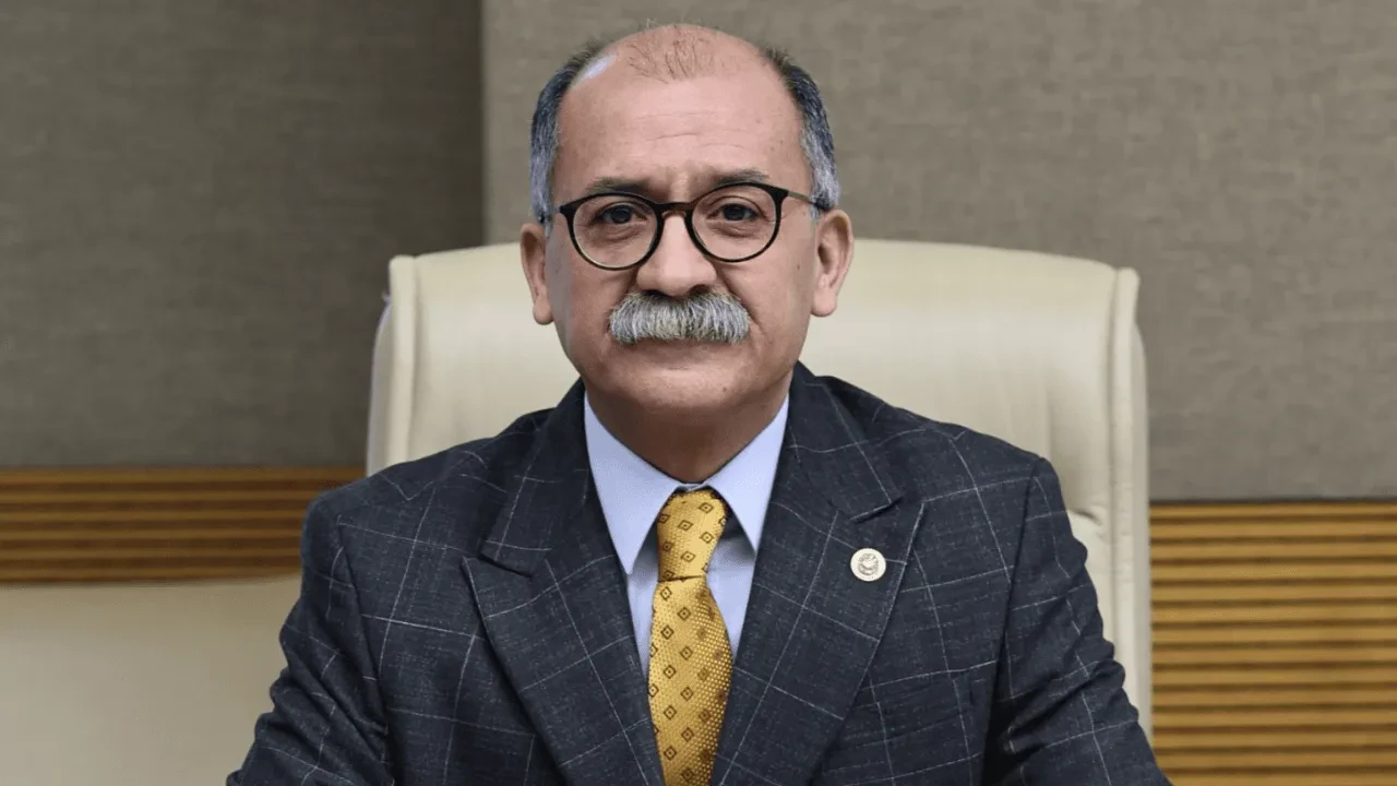 CHP’li Arslan’dan 8 Eylül tepkisi: ‘Saray yargısı CHP’ye pusu kuruyor’