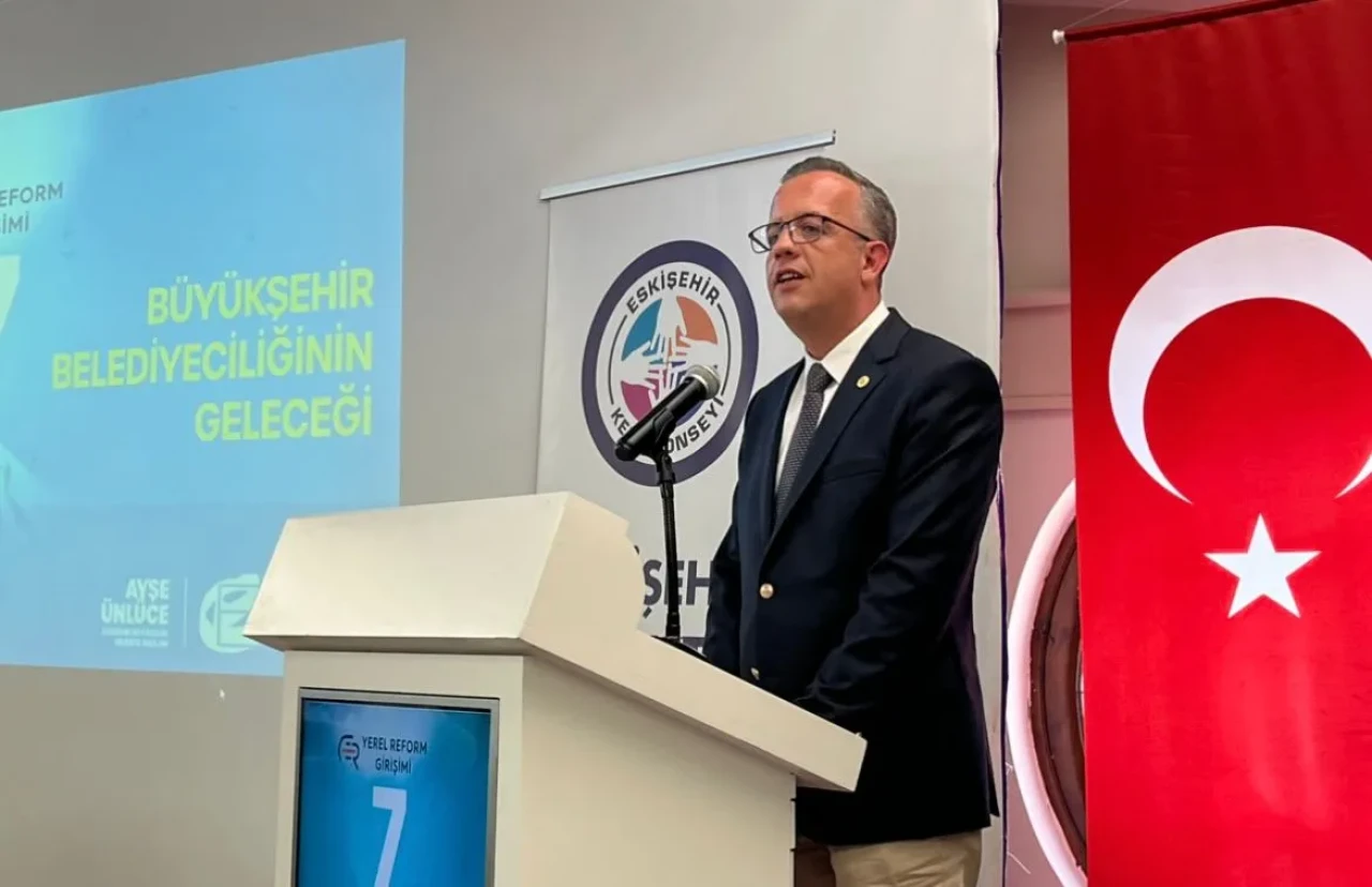 Büyükşehir Belediyeciliğinin Geleceği Eskişehir’de Masaya Yatırıldı