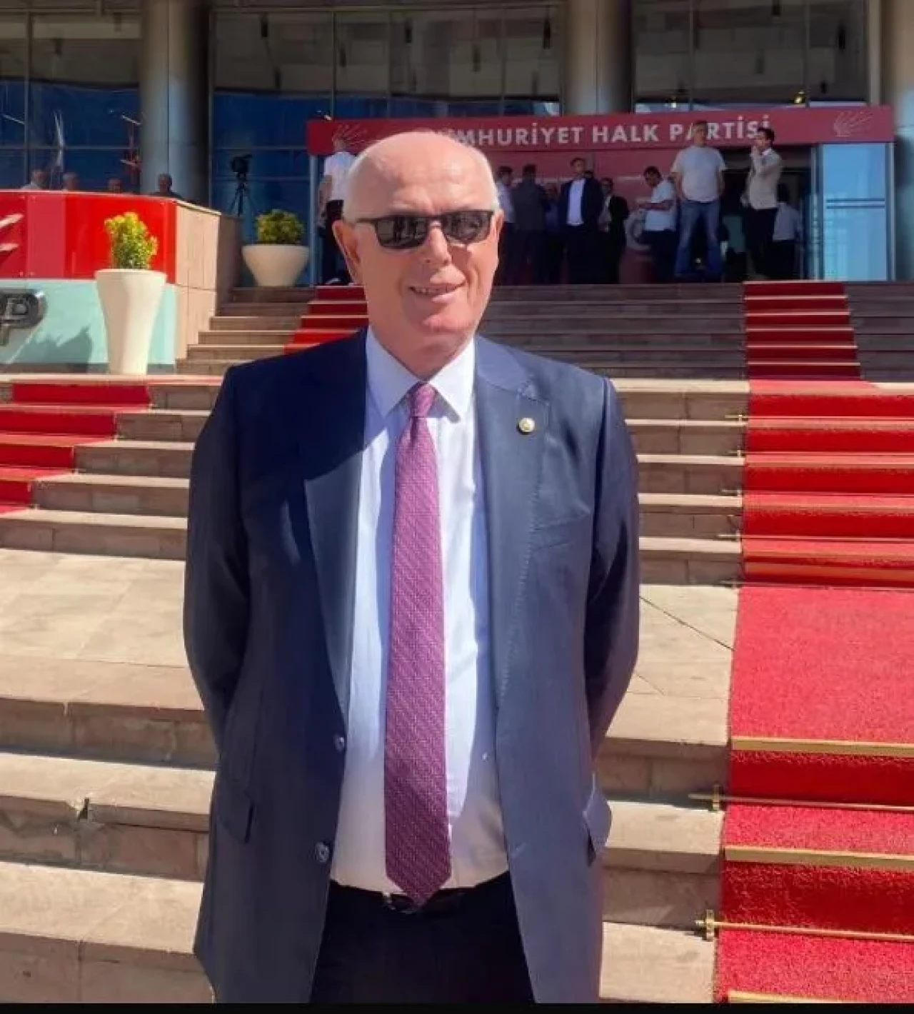 “‘CHP’yi ele geçirme hesapları boşa çıkar’ Kazım Kurt’tan sert çıkış”