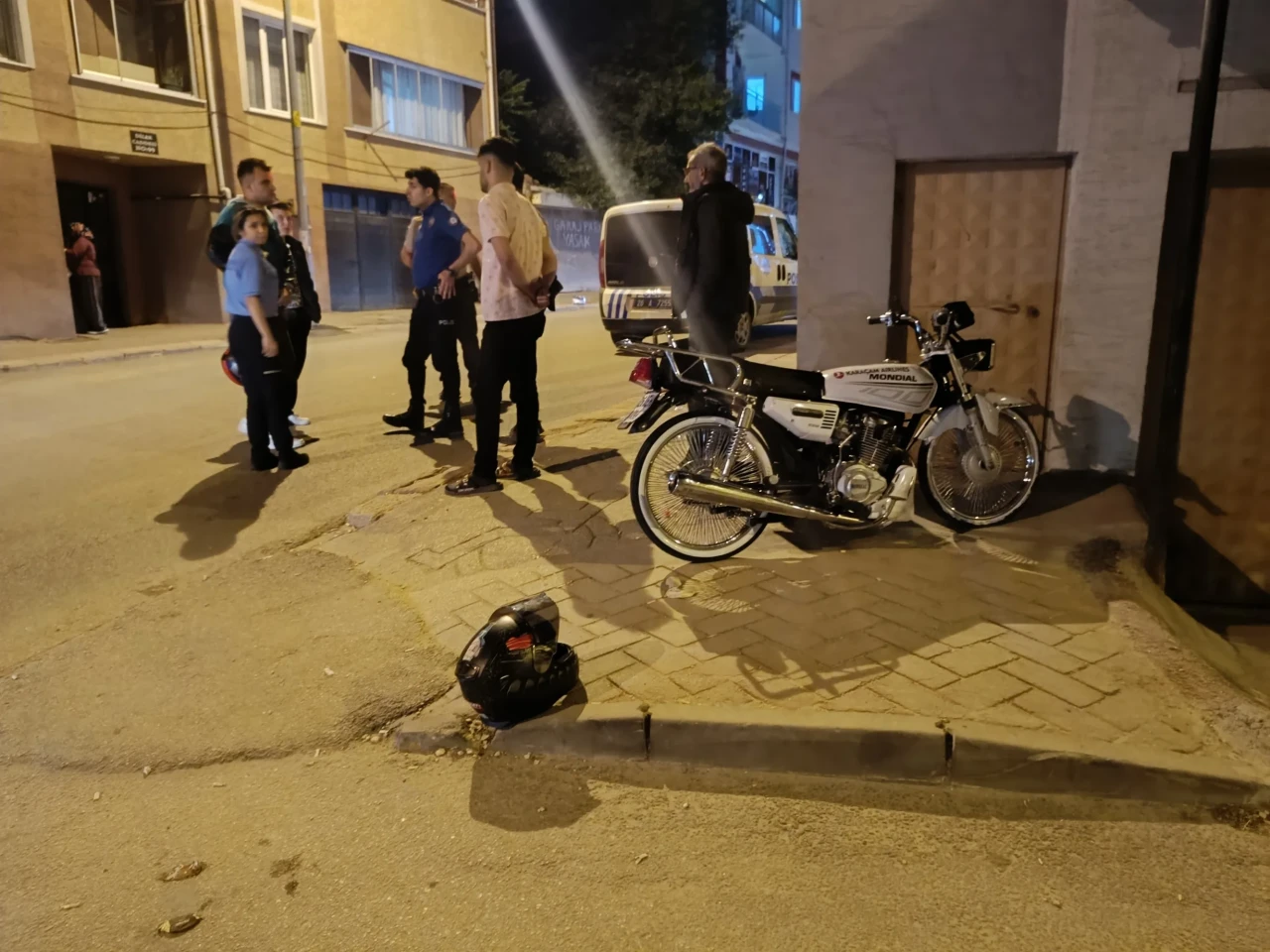 Kaza Yapan Sürücüler Ehliyetsiz Çıktı: 1 Yaralı