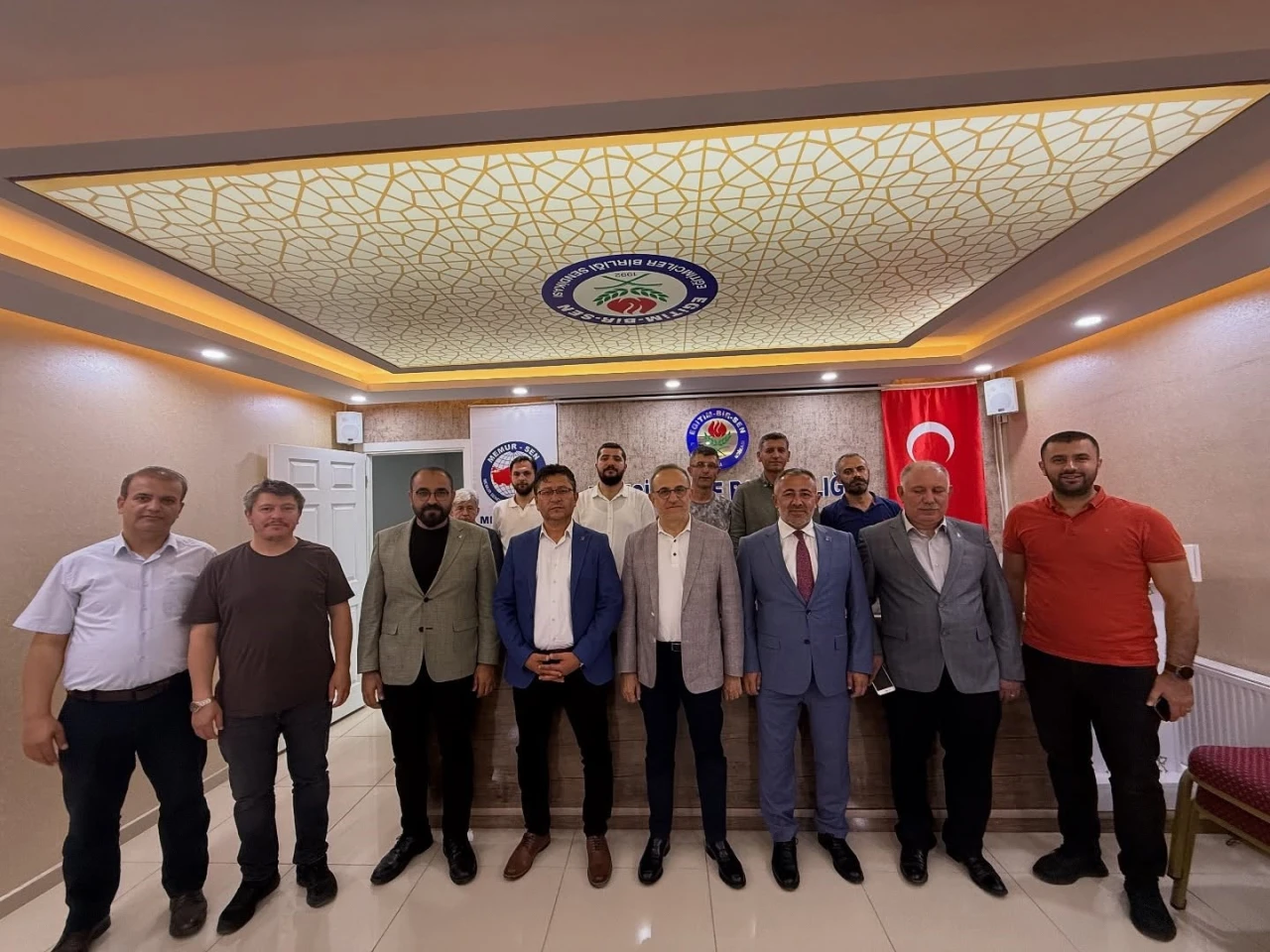 Bilecik’te AK Parti ile Memur-Sen Arasında İstişare Buluşması