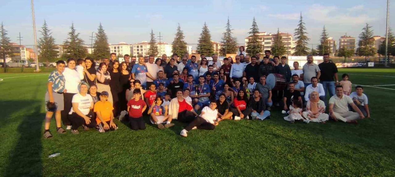Fethi Heper Turnuvası’nda Zafer Akin Köyü Spor’un!