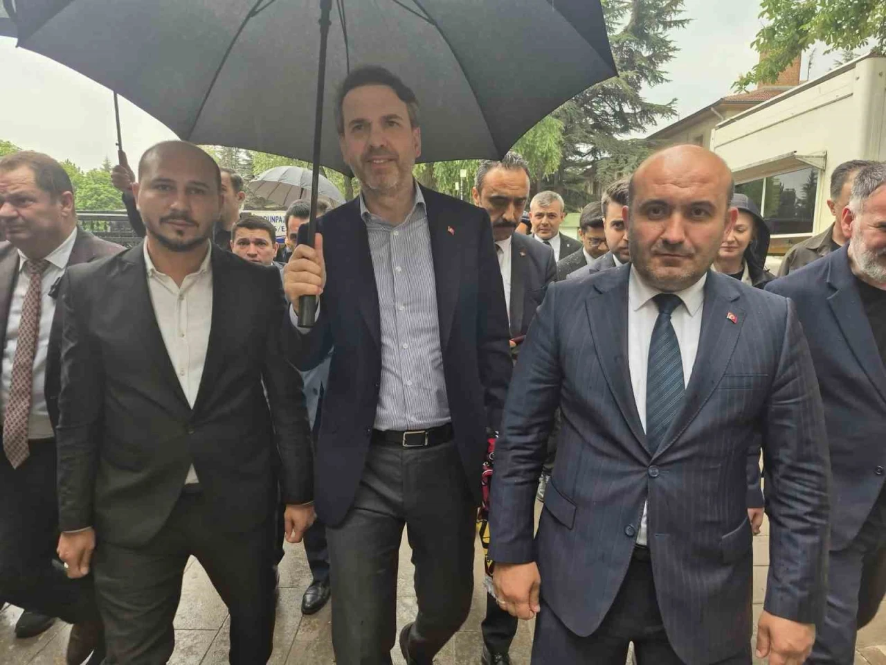 Seyitgazi'ye 400 yeni işçi müjdesi, doğalgaz için de söz verildi