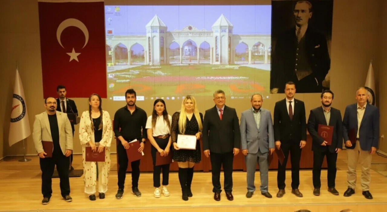 DPÜ’de “Kütahya ve Kitap Kültürü” Paneli Düzenlendi