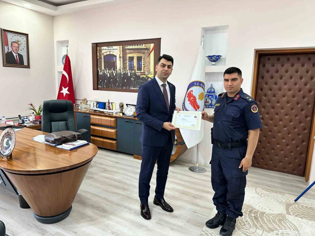 Kaymakamdan Jandarma Personeline Veda ve Teşekkür