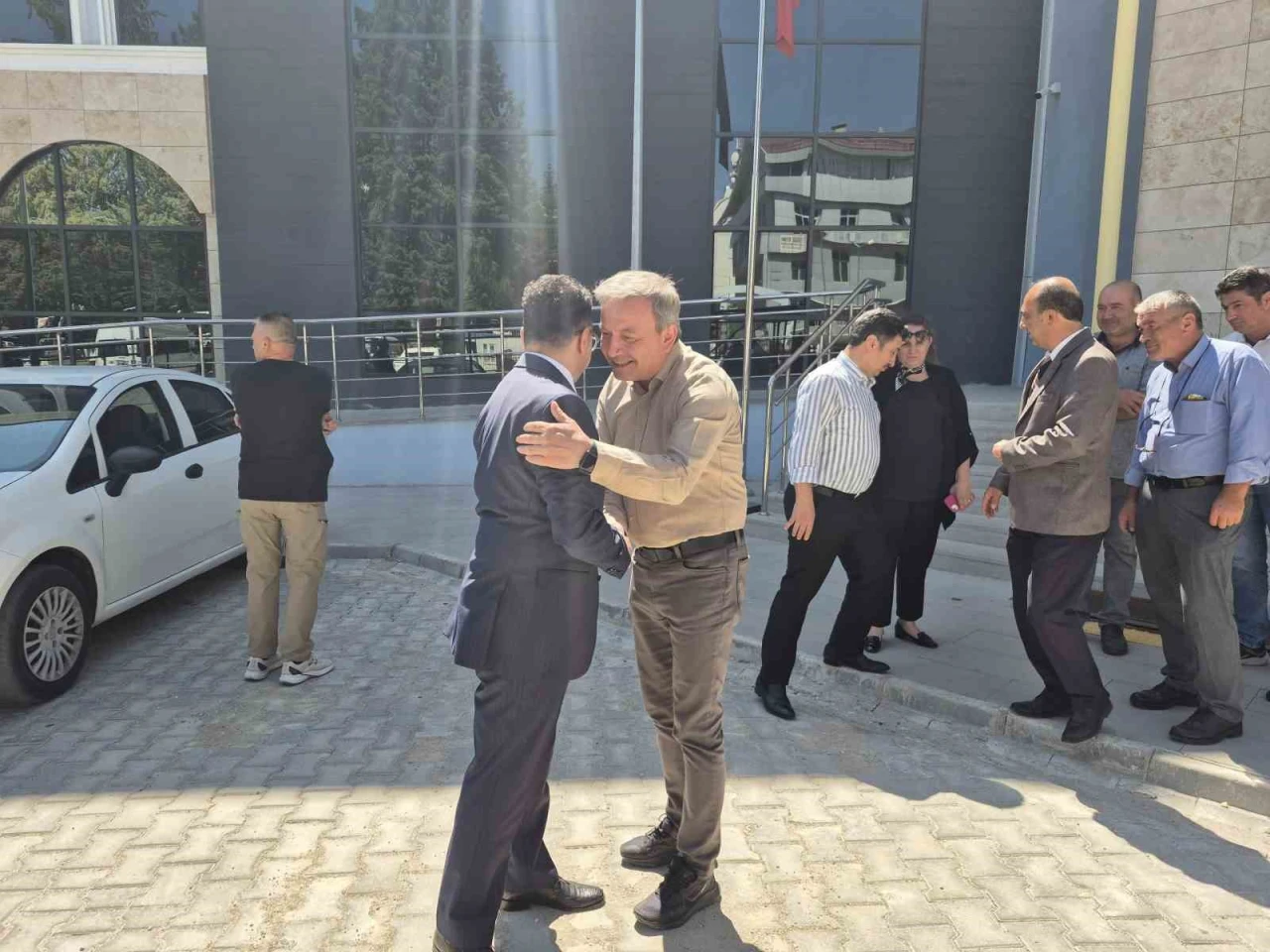 Gediz Kaymakamı Hakan Alkan’a Alkışlarla Veda Edildi
