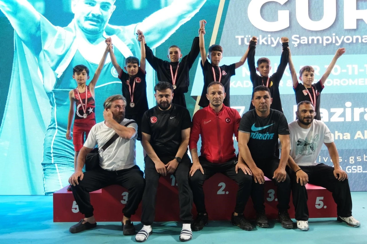 Bilecikli Minik Güreşçilerden Türkiye Şampiyonası’nda Büyük Başarı