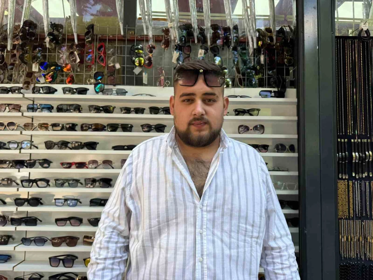 Eskişehir’de Yaz Sıcakları Gözlük Satışlarını Artırdı