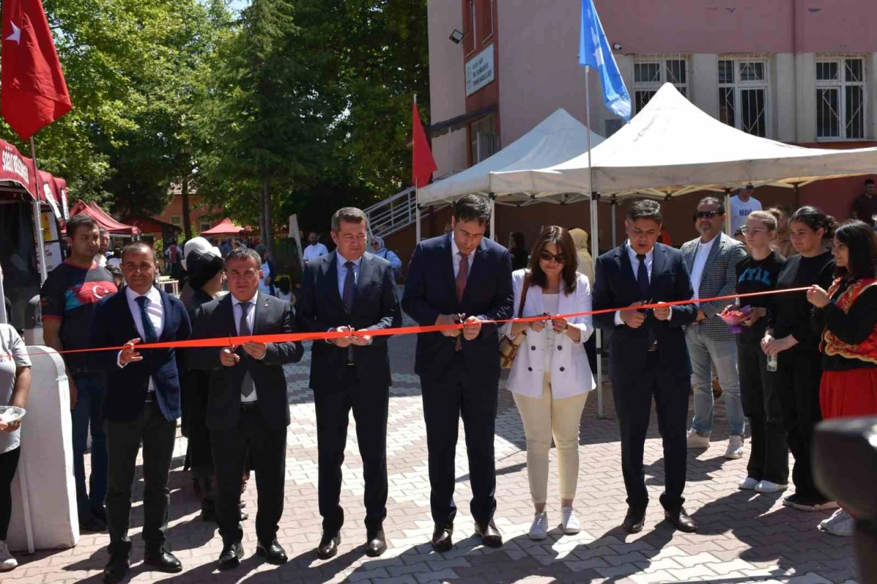 ESFEST’te sahne öğrencilerin: Söğüt’te unutulmaz festival