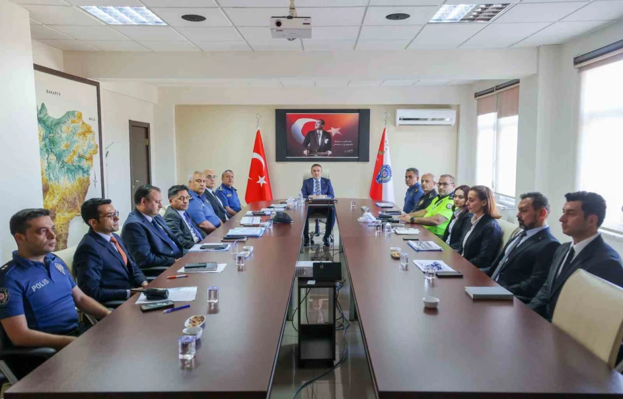 Vali Sözer’den Emniyet Müdürlüğü’ne ziyaret