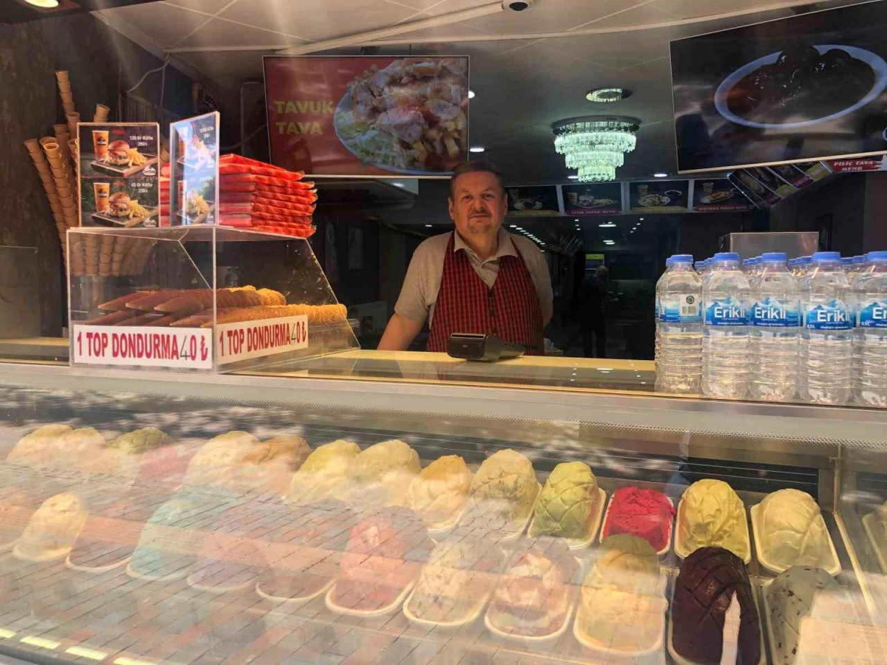 Eskişehir’de Sıcaklar Dondurma Satışlarını Katladı