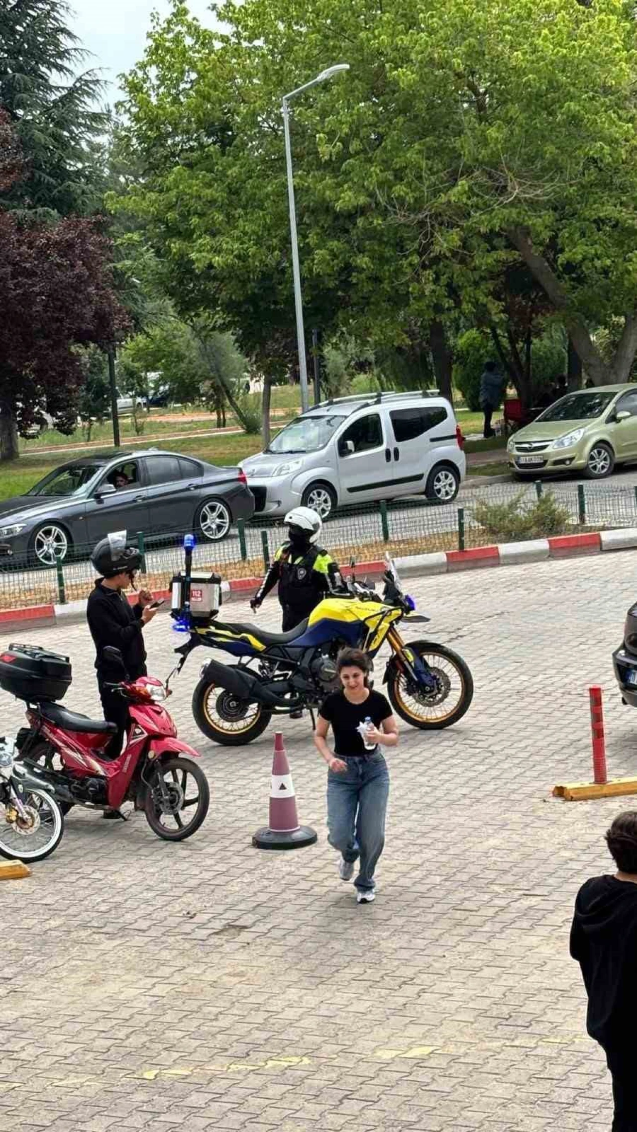 Polis Dakikalarla Yarıştı, Öğrenci Sınavı Kaçırmadı