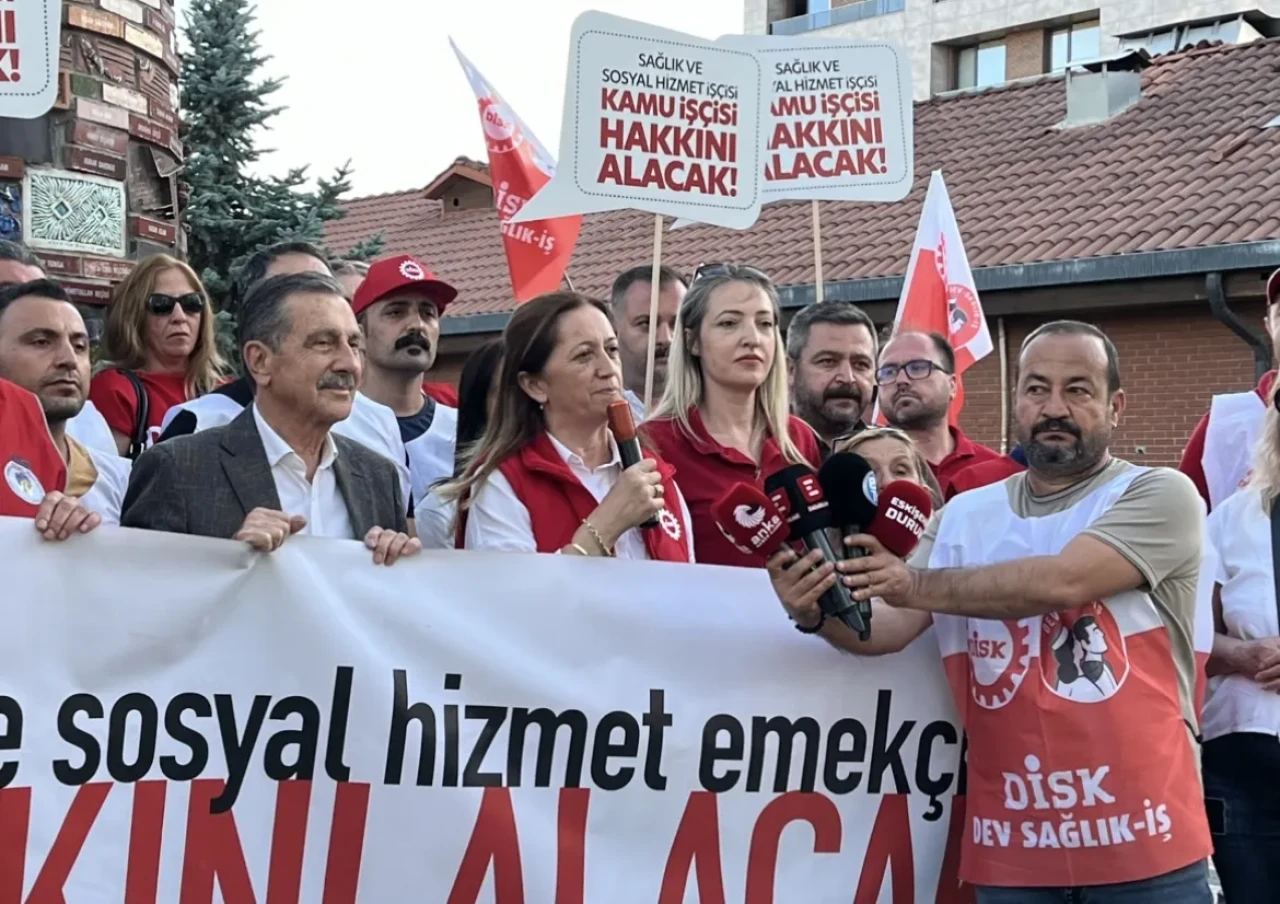 DİSK Genel Başkanı Arzu Çerkezoğlu: “İstanbul’dan Ankara’ya Kamu İşçileri İçin Yürüyoruz”