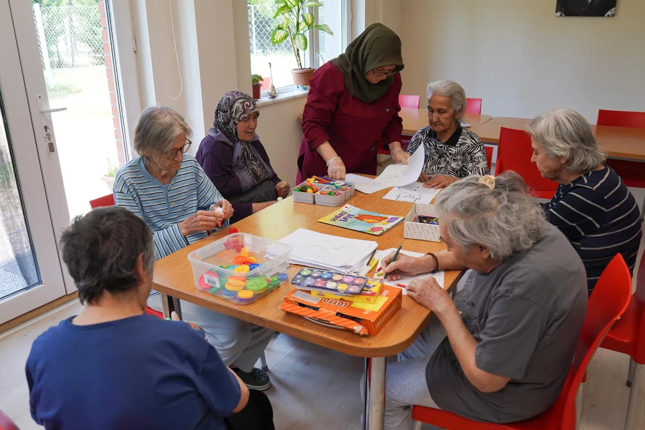 Tepebaşı Belediyesi’nden Alzheimer Hastalarına 7/24 Profesyonel Bakım Desteği