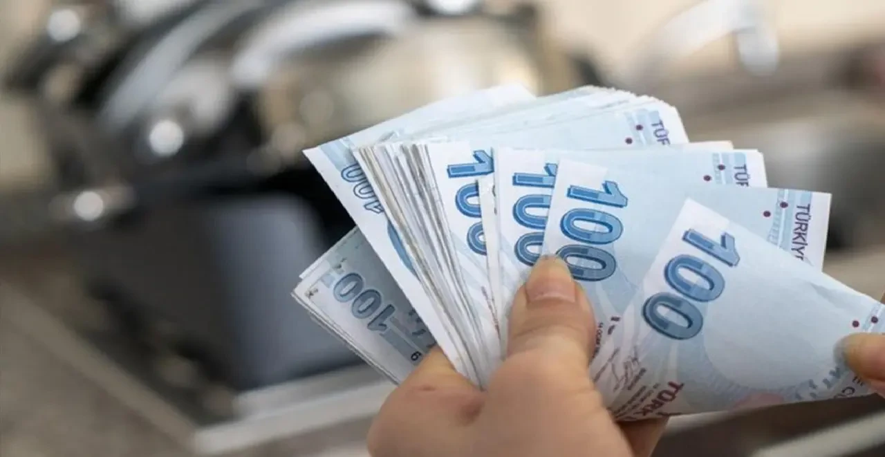 2025 Temmuz'dan itibaren emeklilere sunulan promosyon kampanyaları: Hangi banka en yüksek teklifi yapıyor?
