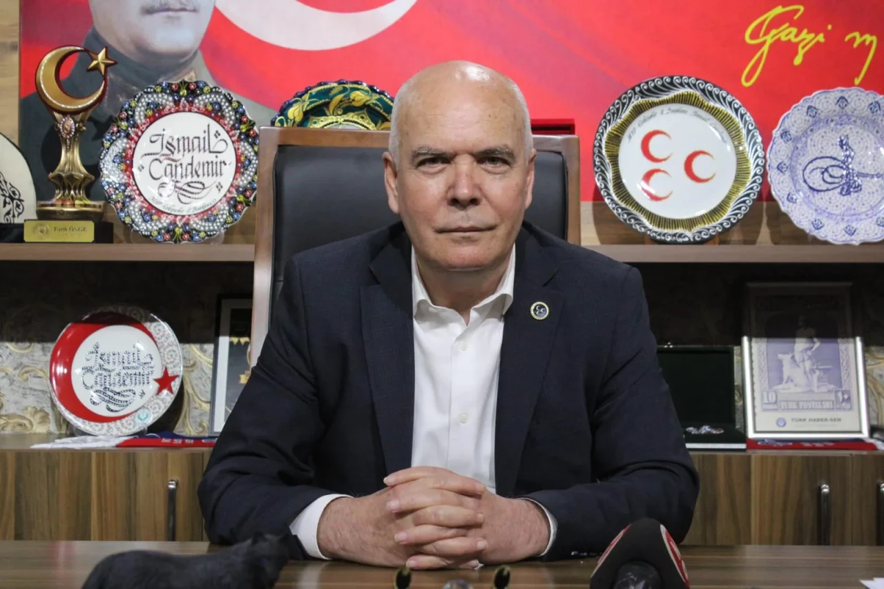 “İfade Özgürlüğü Değil, Ahlaksızlığı Meşrulaştırma Çabası”