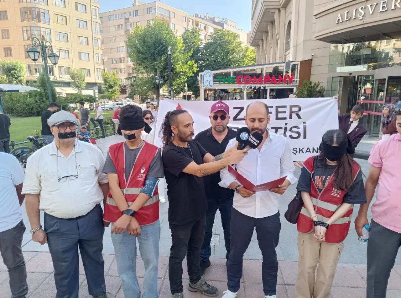 Eskişehir’de Zafer Partisi’nden Yargıya ve İktidara Eleştiri