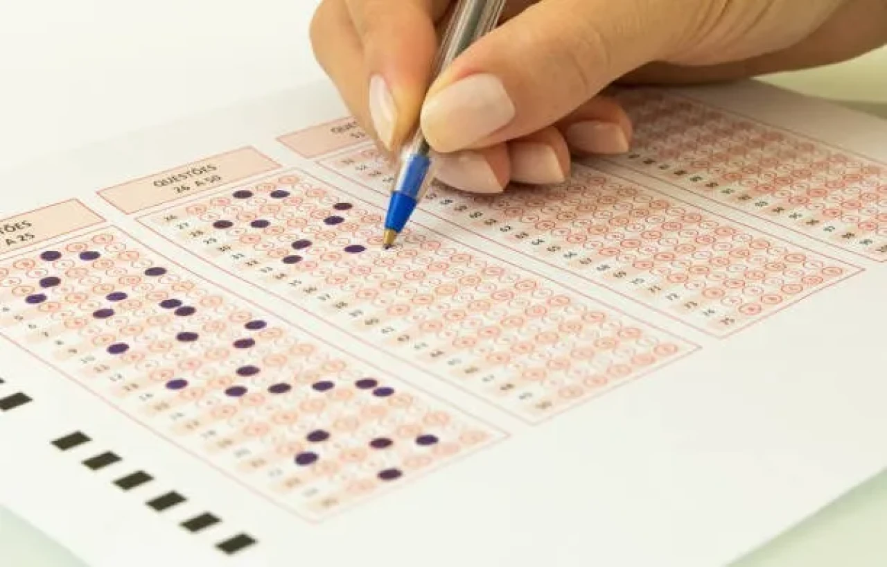 Afyonkarahisar’da 9 Öğrenci LGS’de Tam Puan Alarak Türkiye Birincileri Arasına Girdi