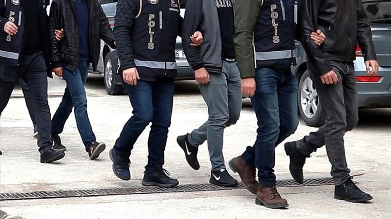 Eskişehir Dahil 30 İlde 156 Şüpheli Yakalandı
