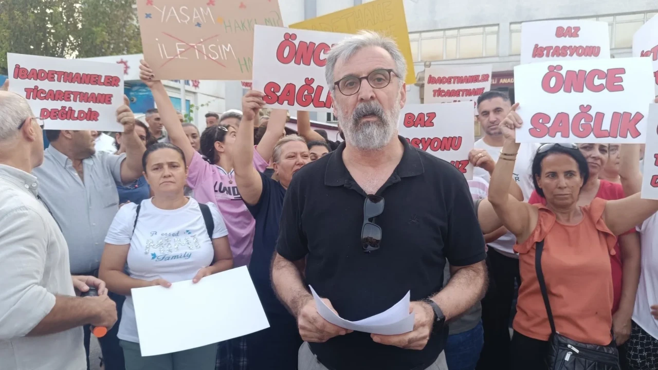Eskişehir’de Cemevi çatısına kurulan baz istasyonu mahalleliyi ayaklandırdı