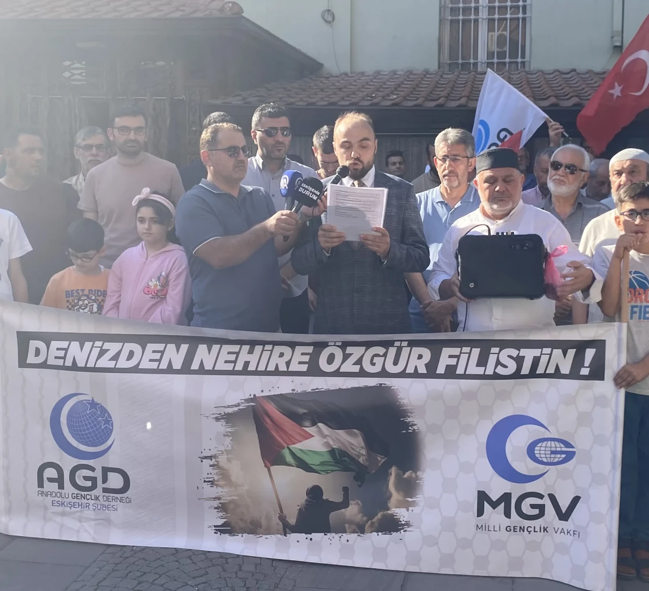 AGD ve MGV Eskişehir İl Başkanı Bahattin Kesik: “Gazze insanlığın onurunu kaybettiği yerdir”