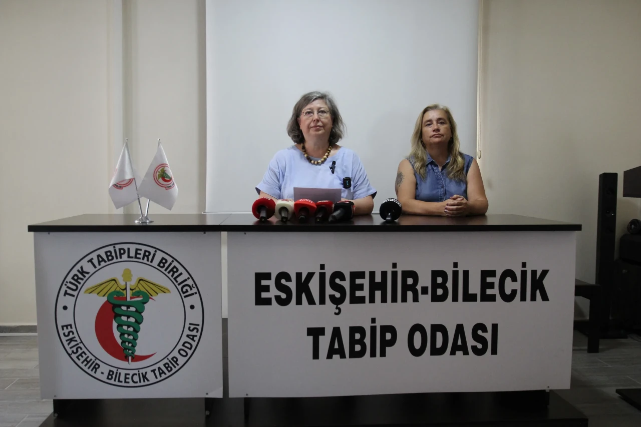 Eskişehir Tabip Odası'ndan Sağlık Bakanlığı'na Eleştiri: Bilimsel Tıptan Sapılmamalı!