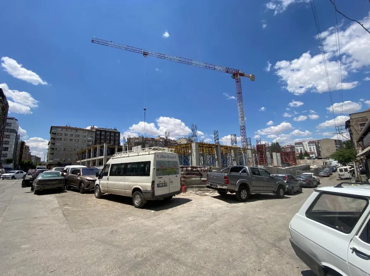 Eskişehir’de İnşaatta Feci Kaza: İskeleden Düştü
