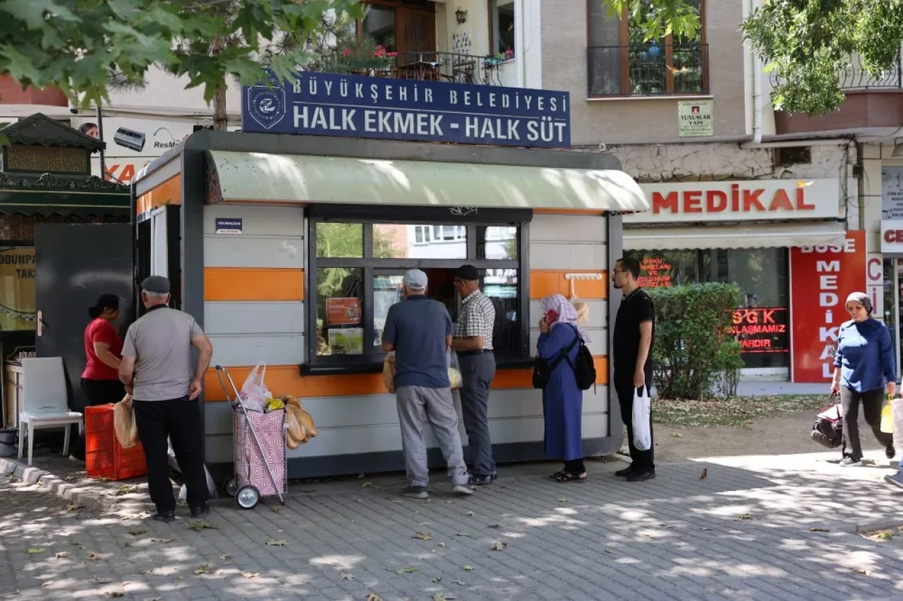 Ruşeymli Ekmek Halk Ekmek Büfelerinde Yeniden Satışta
