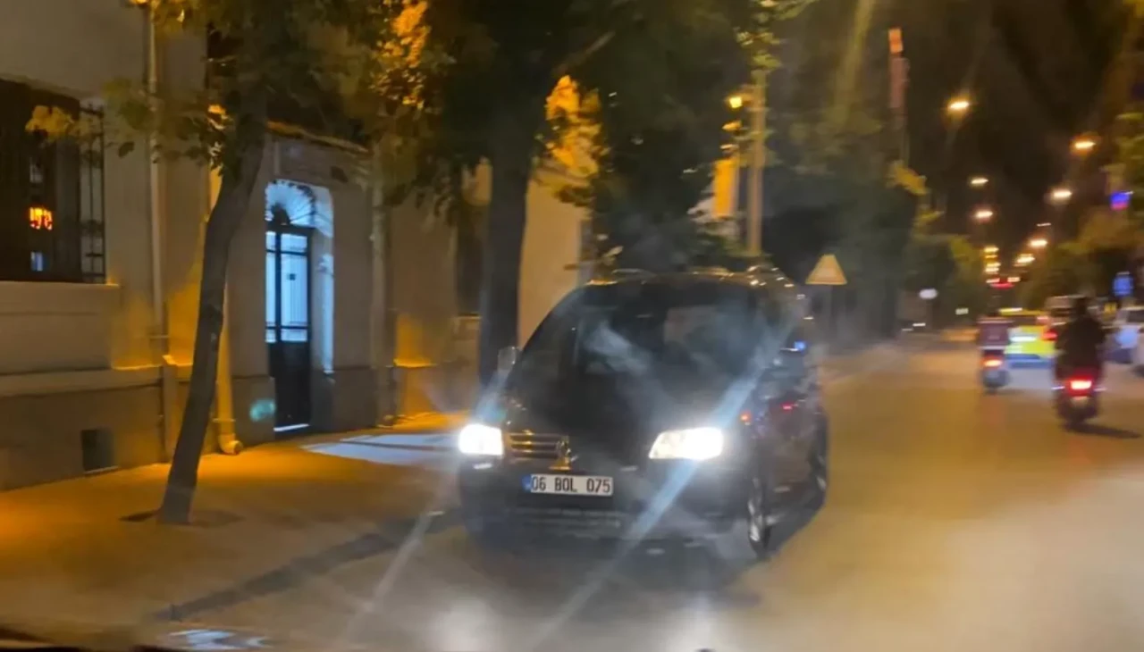 Eskişehir’de ters yönde gelen otomobil dehşete düşürdü