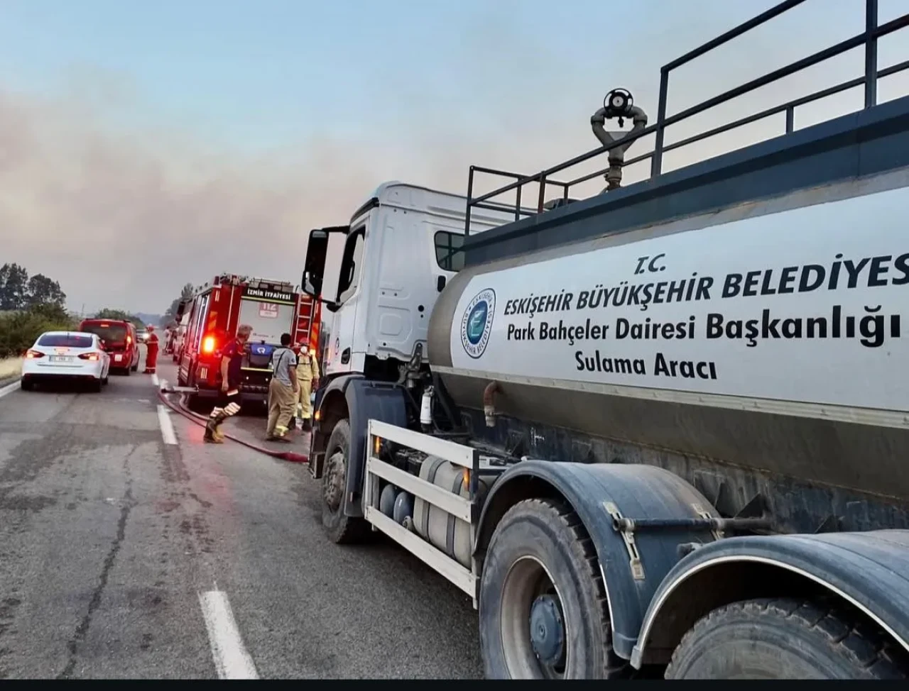 Yangına Karşı Omuz Omuza: Eskişehir Ekipleri Seferihisar’da