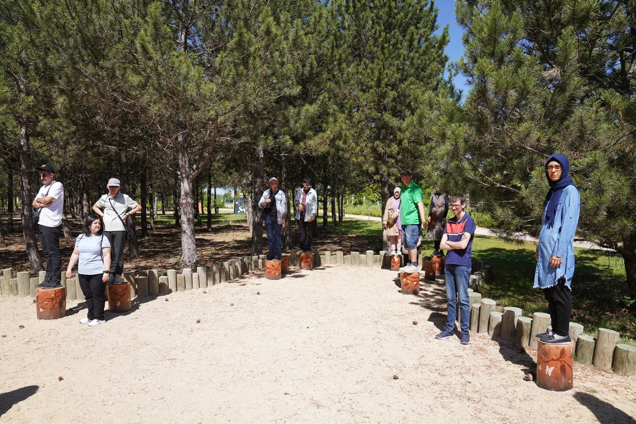 Tepebaşı Belediyesi Özel Bireyleri Sosyal Hayata Dahil Ediyor