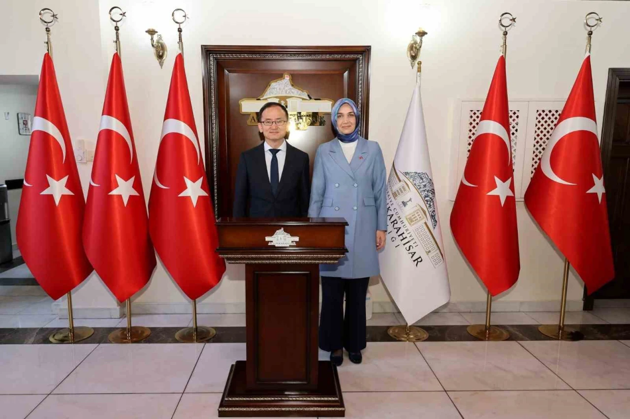 Vali Yiğitbaşı Çin Heyetini Ağırladı: Ticari İlişkiler Masada