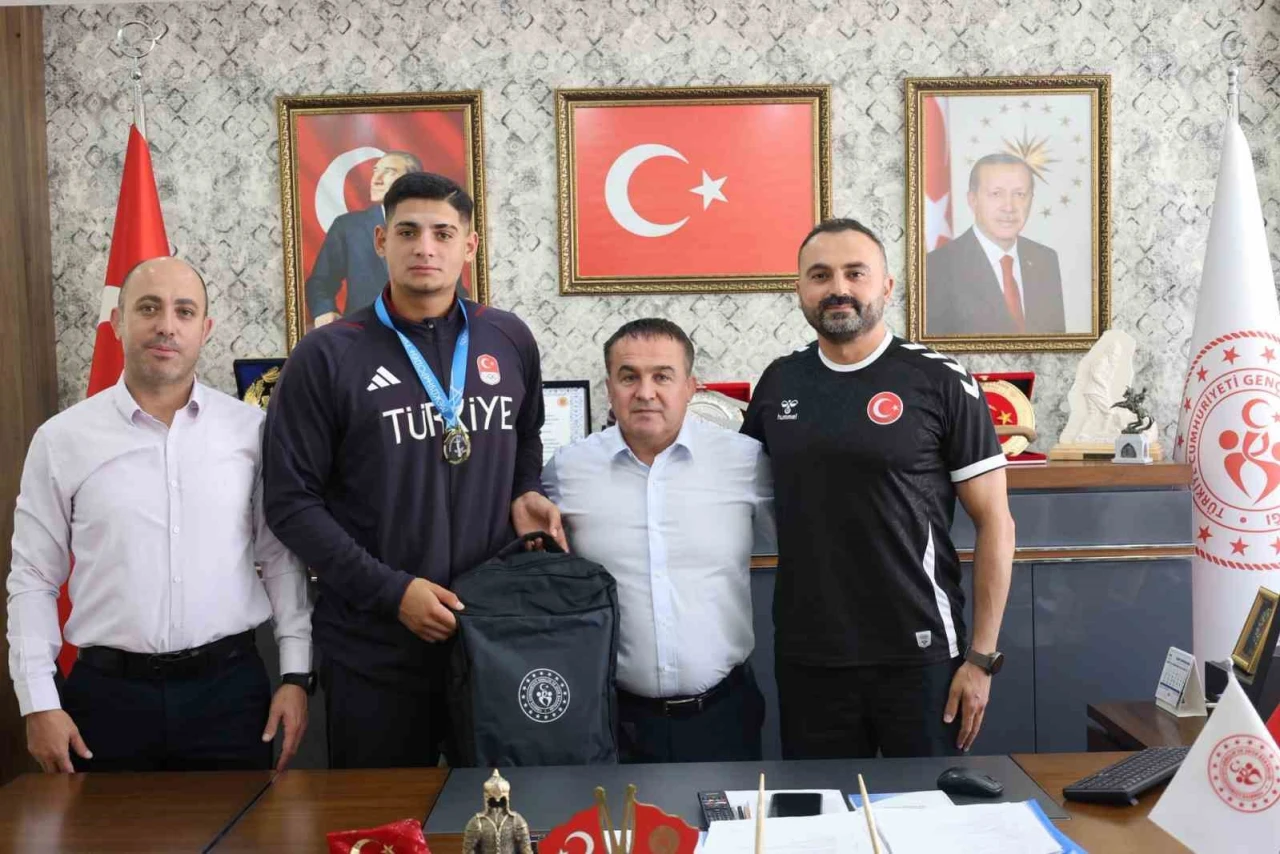 Bilecikli Sporcu Makedonya'daki Gençlik Olimpiyatları'nda Türkiye'yi Temsil Edecek