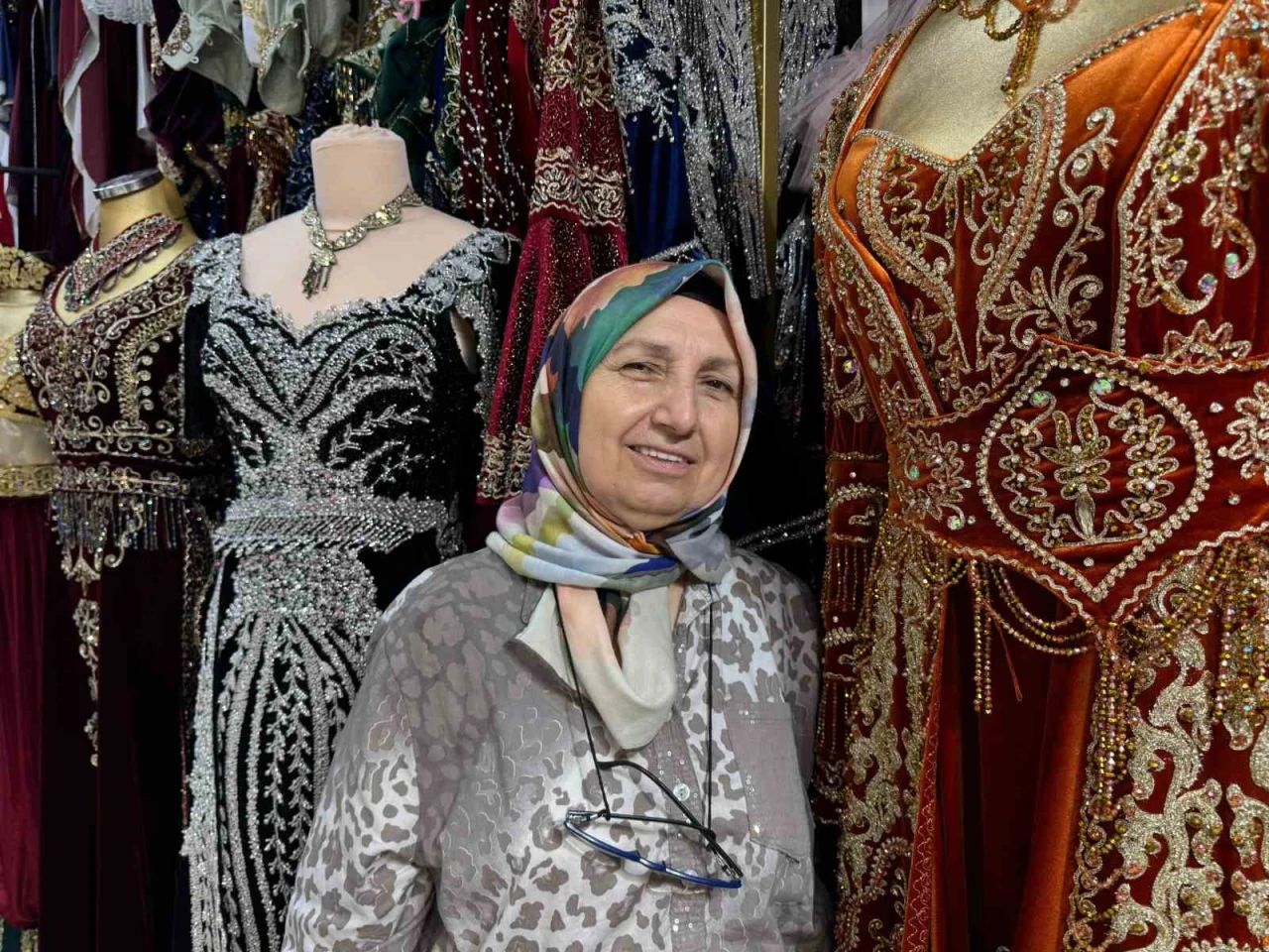 Bindallılar Geri Döndü: Geleneksel Giysi Modern Hayatta Yeniden Popülerleşiyor!