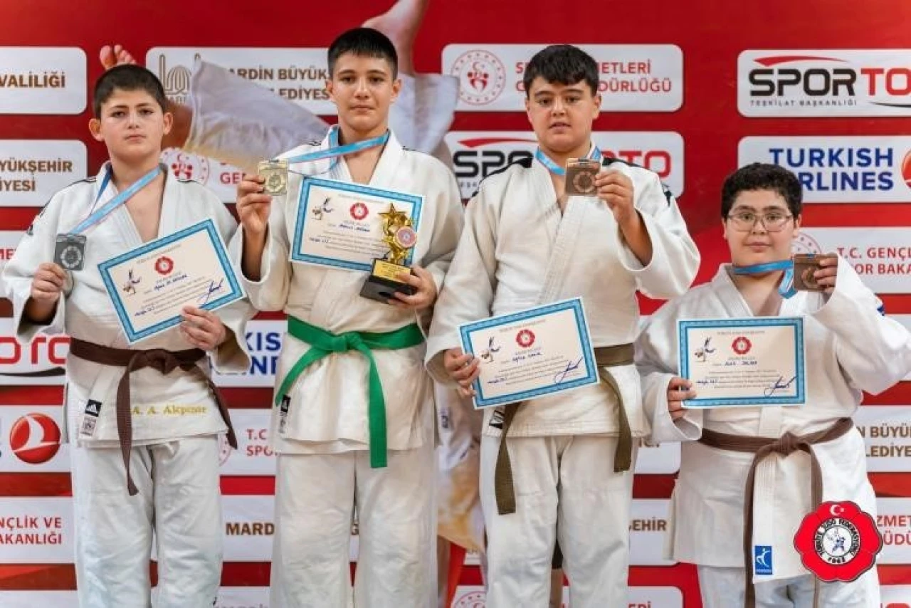 Bilecikli Aybars Ali Akpınar, Judo Şampiyonası'nda Türkiye İkincisi Oldu