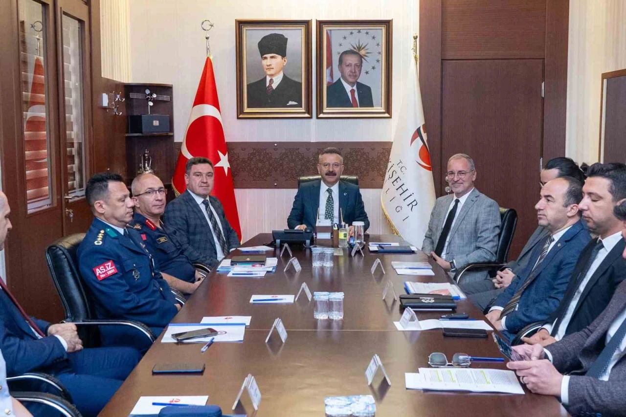 Uyuşturucu, Kaçakçılık, Trafik... Eskişehir’de Asayiş Değerlendirildi