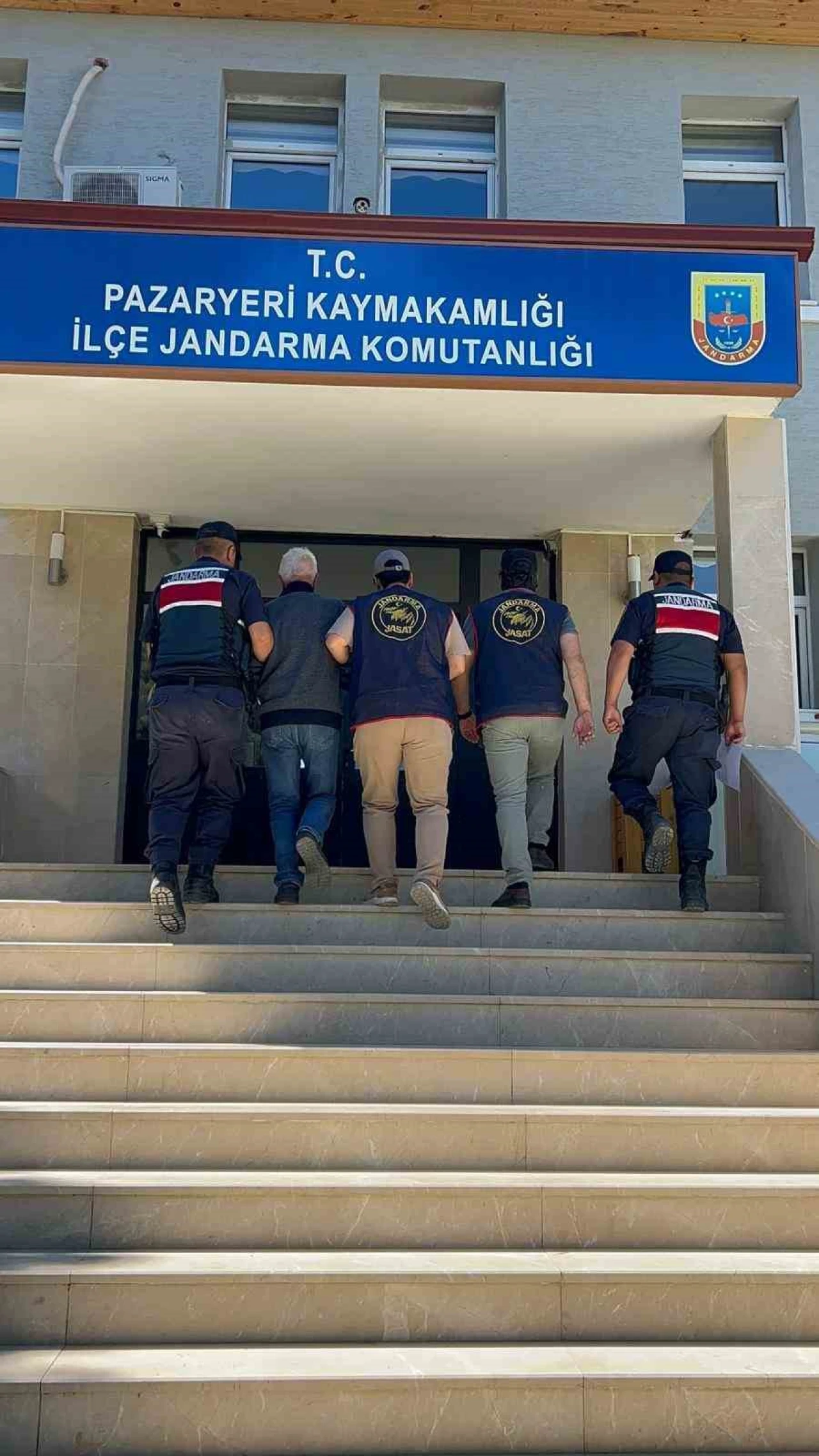 Jandarmayı Arayıp “Buradayım” Dedi: Cinayet Zanlısı Tutuklandı