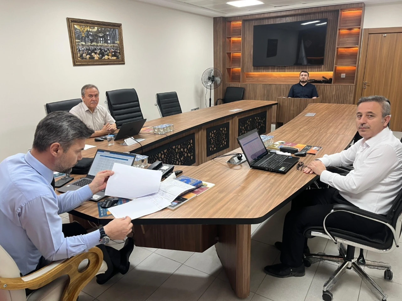2025-2026 Umre Dönemi Görevlendirmeleri İçin Mülakat Yapıldı
