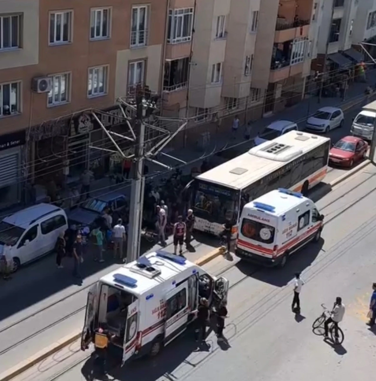 Tunalı’da Feci Kaza: Motosiklet Karşıya Geçen Kadına Çarptı